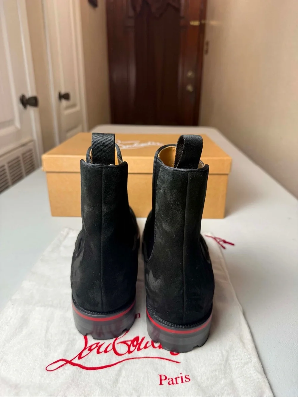 CHRISTIAN LOUBOUTIN Red bottom Chelsea black suede boot Sz 41.5 / 8.5